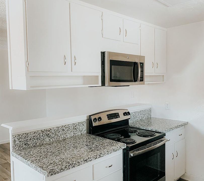1st image of 5306 El Camino Ave APT 2