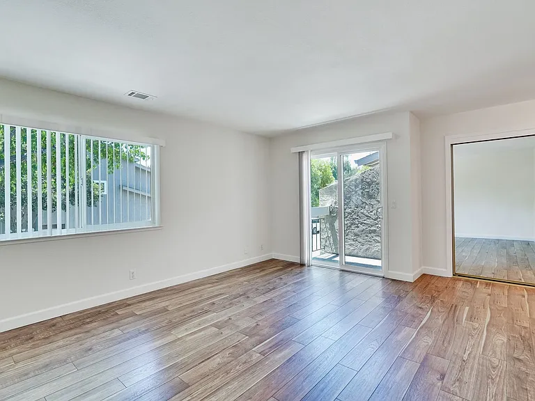 3675 Brach Way — Photo 15