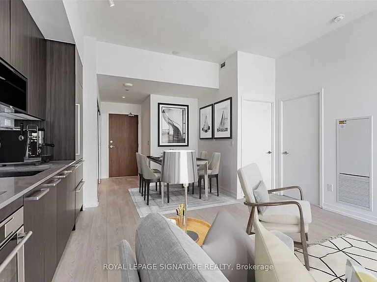 115 McMahon Dr #2105 — Photo 7