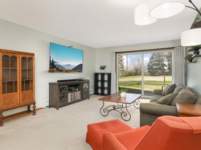 2250 Midland Grove Rd APT 108, Roseville, MN, 55113