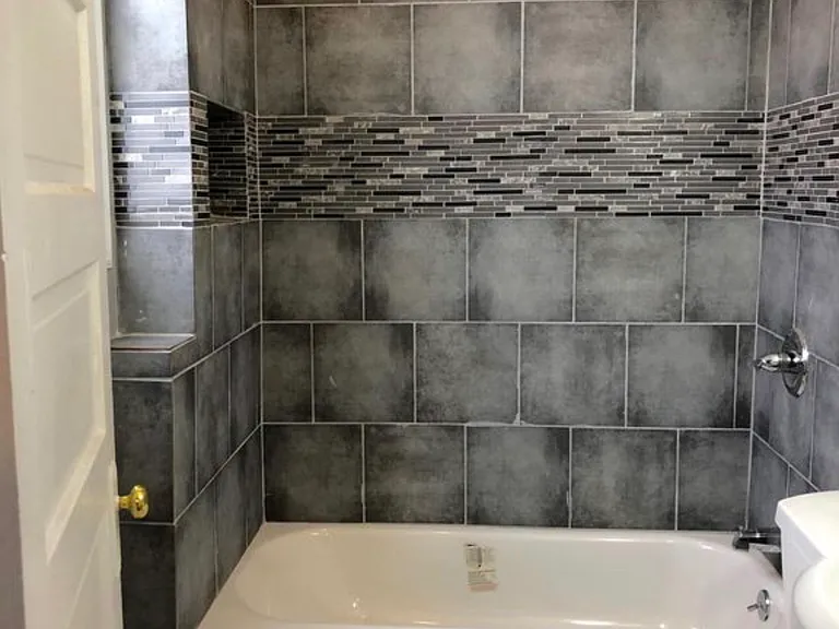 2437 Robertson Ave #2 — Photo 11