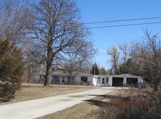 2041 S Sheridan Rd, Lennon, MI 48449