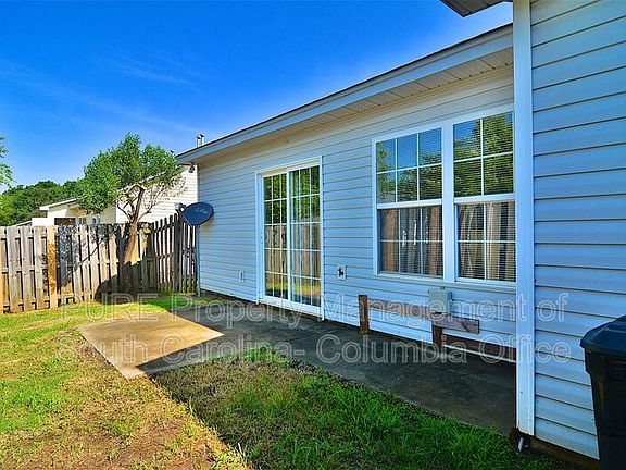 5th image of 251 Blue Savannah St