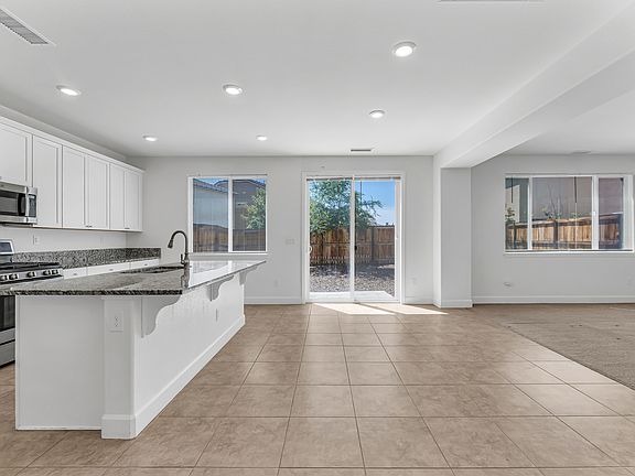 4th image of 1107 Winter Hawk Way