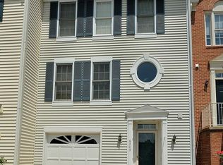 6309 Powder Flask Ct, Centreville, VA 20121