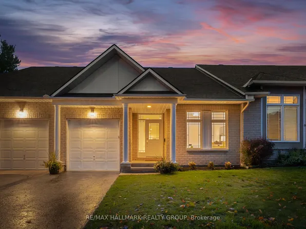 1589 Henri Lauzon St, Ottawa, ON K1C 7R7