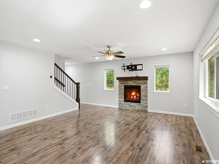 1553 N Ravens Best Cir — Photo 9