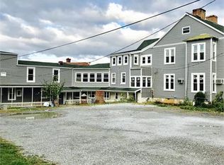 202 S Samuel St APT A1, Charles Town, WV