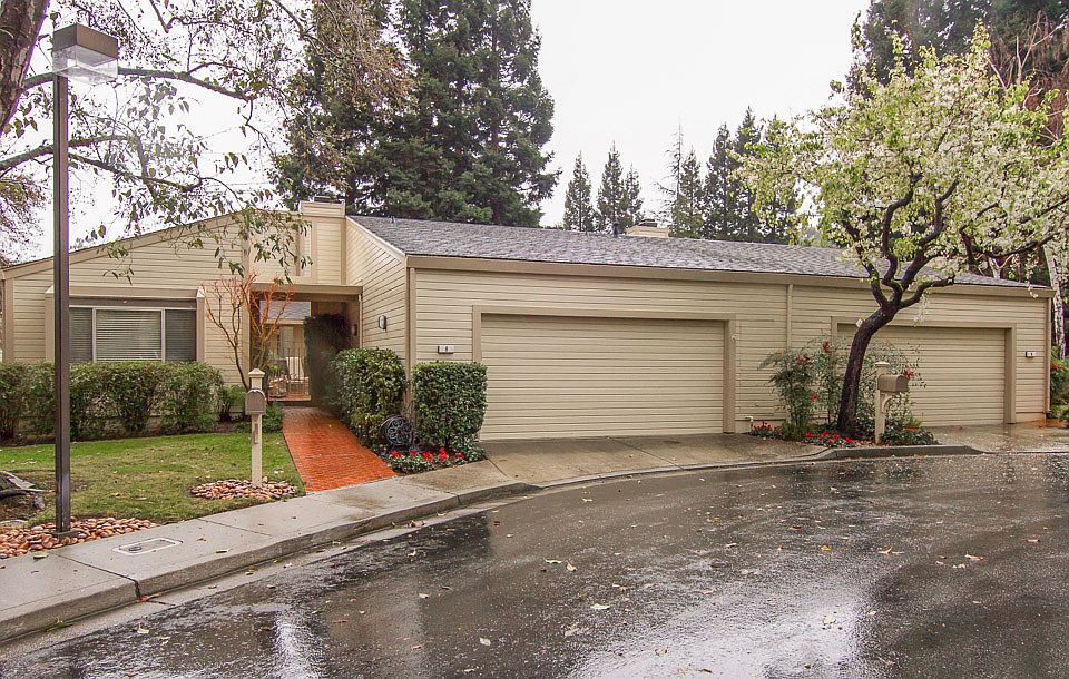 1st image of 8 Alverno Ct