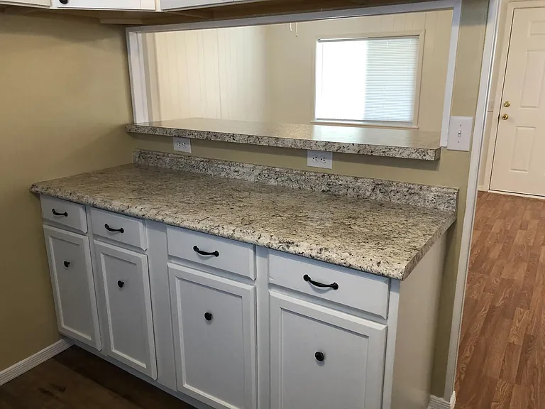 1725 Bluebonnet Blvd — Photo 12