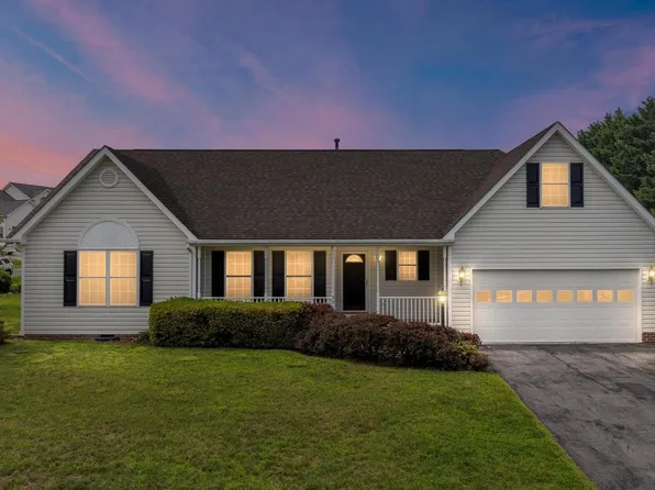 307 Canyon Rd, Winchester, VA 22602