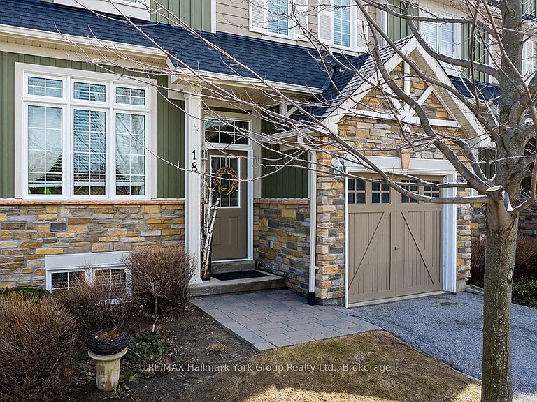689616 Monterra Rd #18 — Photo 1