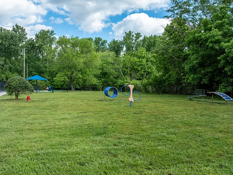 Stoney Trace Apartments — Photo 17