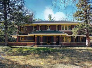 3927 Country Club Blvd, Sioux City, IA 51104