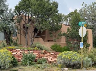 1387 Camino Corto, Santa Fe, NM 87501