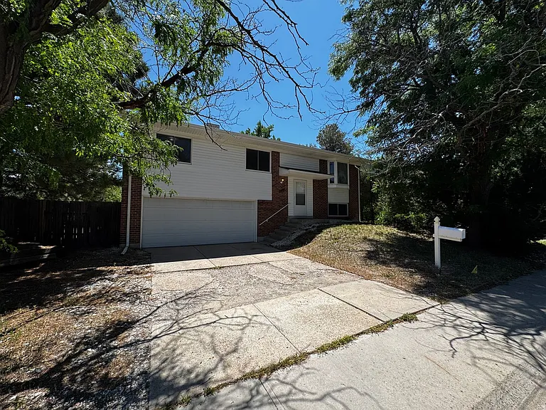 3104 S Richfield St — Photo 1