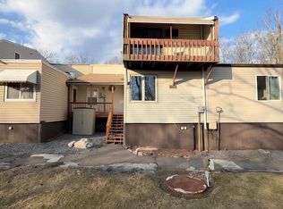 13 Princess Dr, Zion Grove, PA 17985