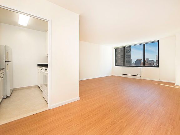 5th image of 211 W 56th St #K18