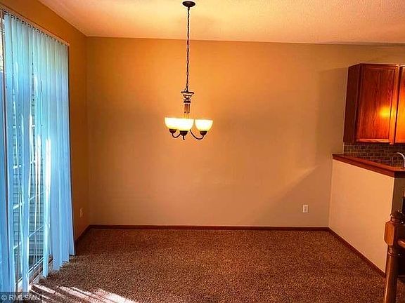 4th image of 5010 Holly Ln N Unit 4