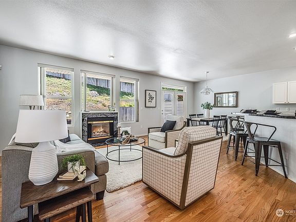 4th image of 6910 90th Avenue Ct SW