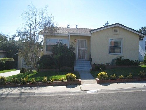 2nd image of 3075 Madrid St