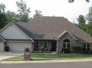 116 Wildwood Forest Rd, Hot Springs, AR 71913