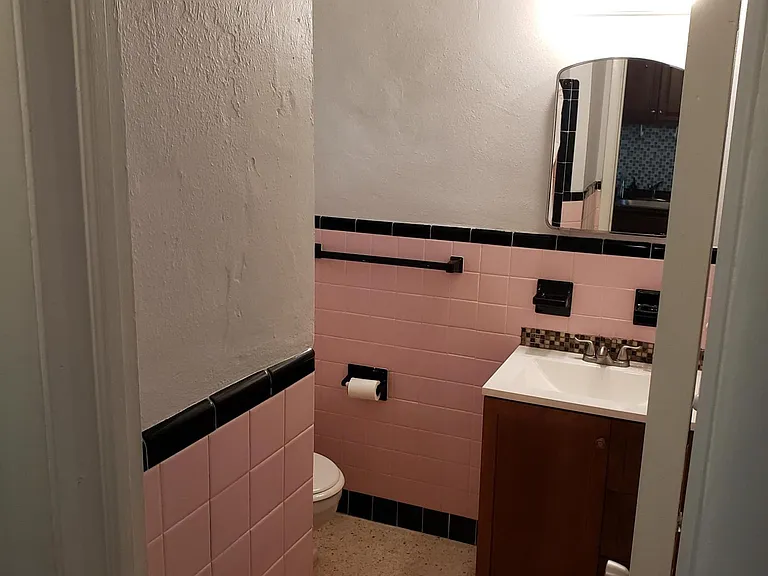 100 Cascade Ln #1 — Photo 3