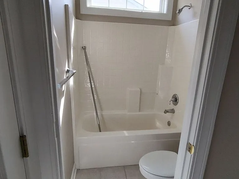 165 Oak Forest Rd — Photo 11