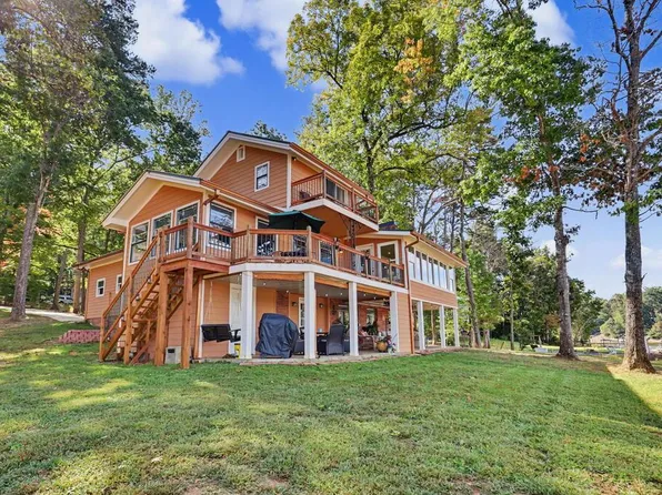 332 Piney Point Rd, Blairsville, GA 30512