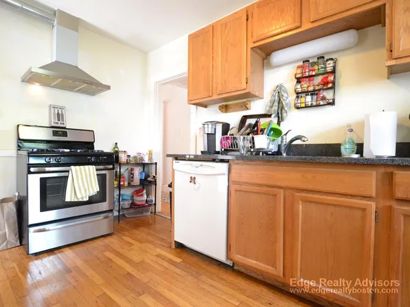 25 Colborne Rd #1, Boston, MA 02135