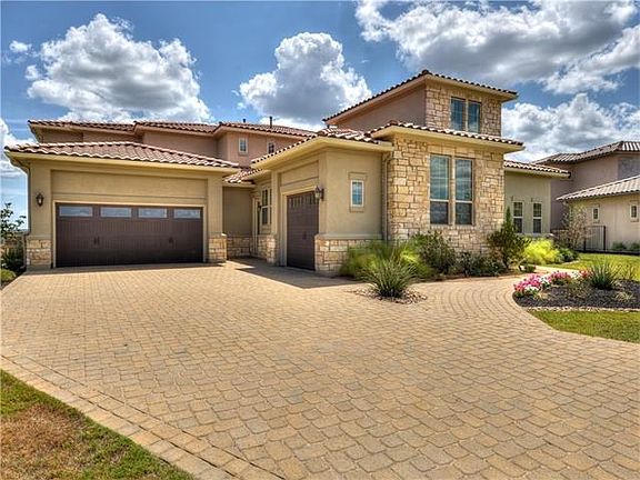4th image of 203 Majestic Arroyo Way