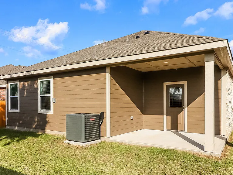 7630 Tipton Meadow Way — Photo 16