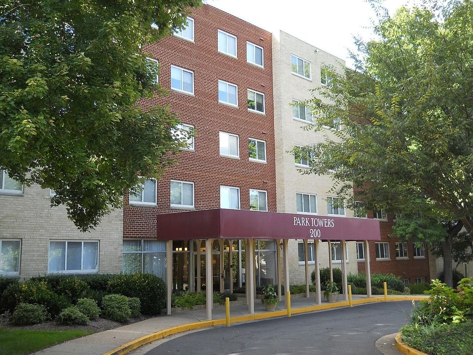 1st image of 200 N Maple Ave APT 506