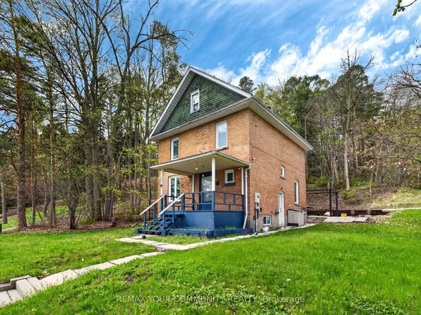 66 Wallace St, Vaughan, ON L4L 2P4