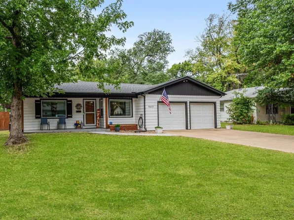 943 N Denmark Ave, Wichita, KS 67212