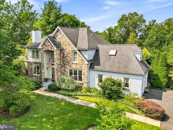 4152 Tersher Dr, Doylestown, PA 18902
