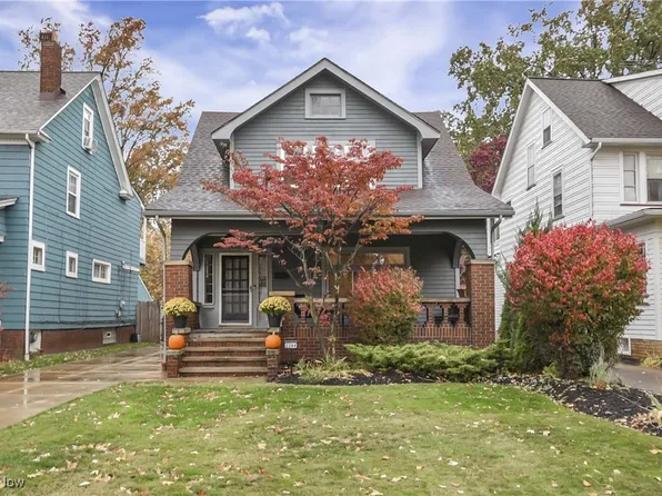 2244 Cottage Grove Dr, Cleveland Heights, OH 44118
