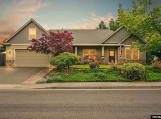 704 NW Ashley St, Dallas, OR 97338