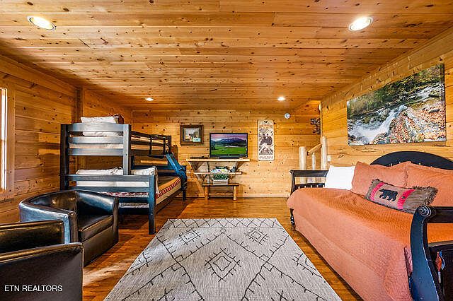 16th image of 3825 Millers Ridge Way