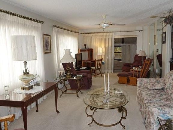 5th image of 12917 Wedgewood Way APT C
