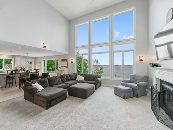 10460 Kismet Isle, Chisago City, MN 55013