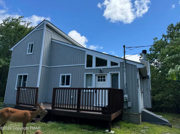 263 Colonial Ter, Albrightsville, PA 18210