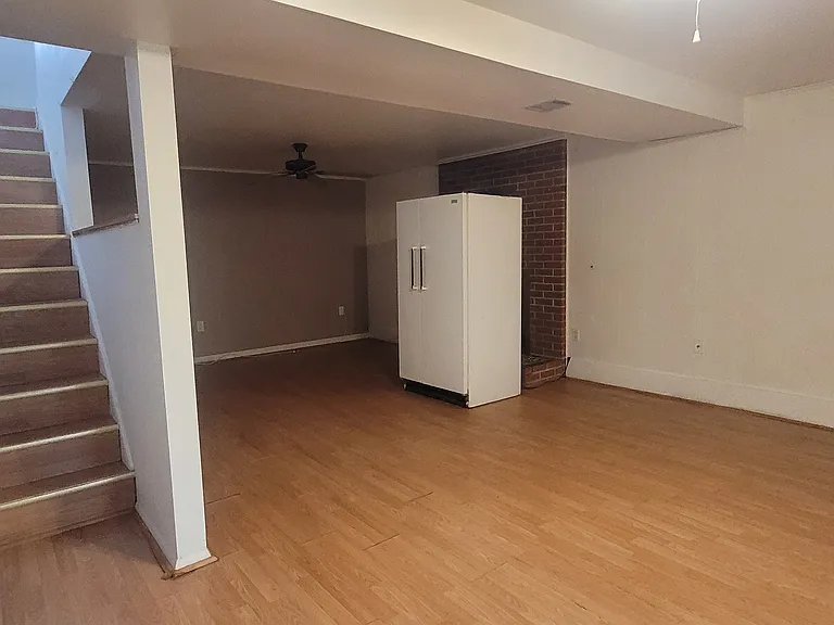 4419 Kentmore Dr — Photo 54