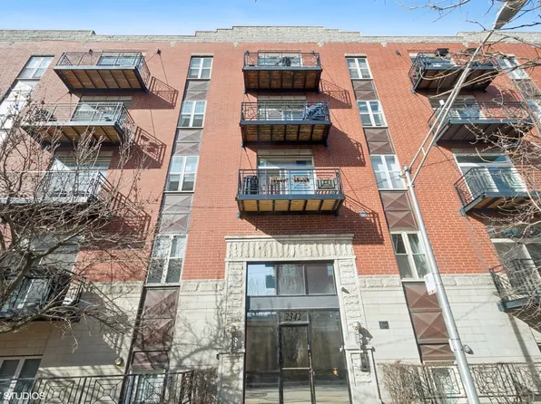 2342 W Bloomingdale Ave APT 103, Chicago, IL 60647