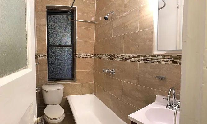 Rented by Calabrese Real Estate | media 24