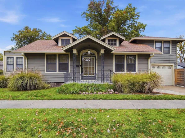 1420 SW 3rd St, Topeka, KS 66606