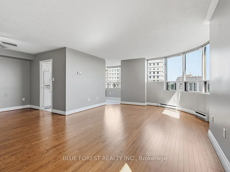 7 Picton St #904 — Photo 11