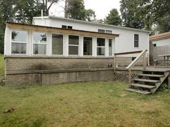 2nd image of 1623 S Crooked Lake Dr