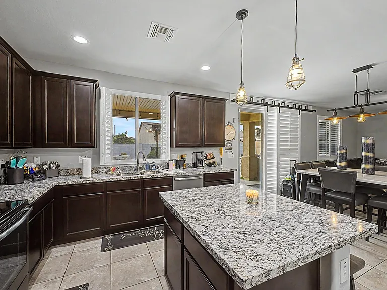 18235 W Ida Ln — Photo 18