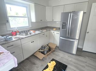 (Undisclosed Address), Yonkers, NY 10701